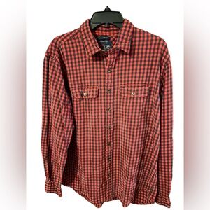 Vintage Flannel from Old Navy black and red buffalo plaid button down size XL